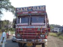 ein typisch indischer Truck