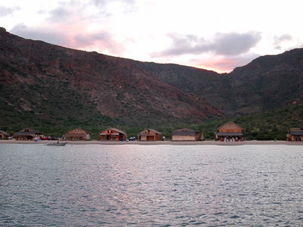 vacation houses along the shore