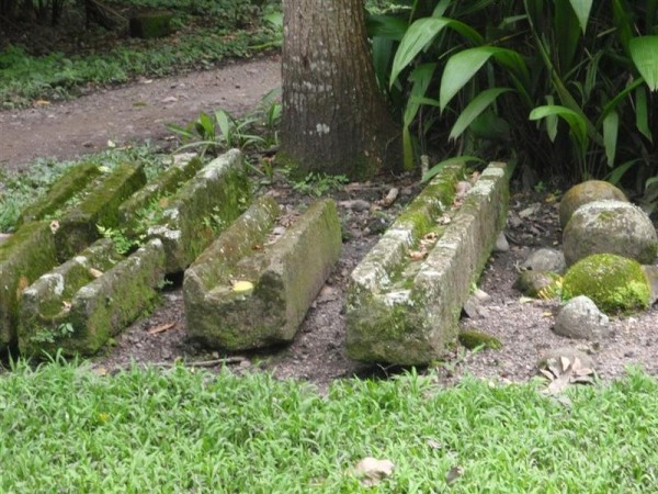 In the city the Mayans used stone gutters to direct rain water away from the plaza and buildings where possible