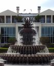 Pineapple Fountain: Waterfront Park