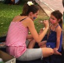 Buskers face painting
