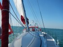 Keyif, sailing happily towards Brest. Keyif yelkenle ilerlerken.