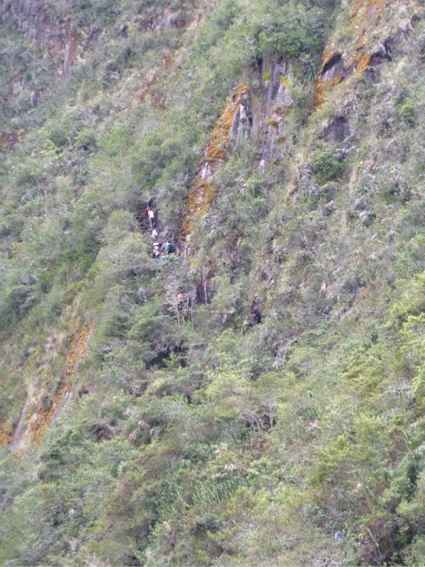 People making their way up Huayna Picchu (Wayna Picchu)

