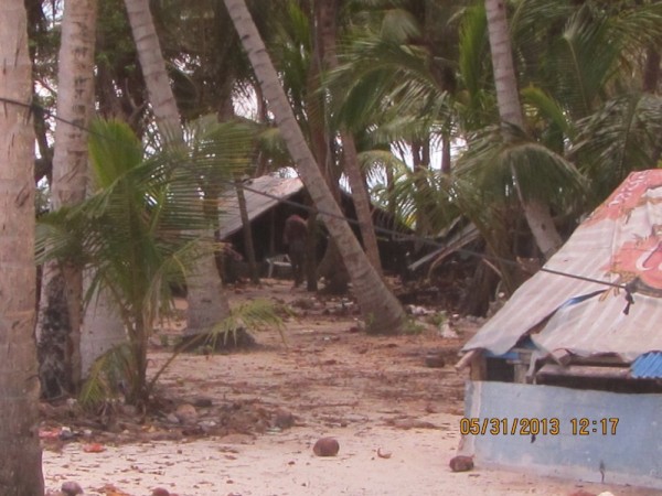 The fish camp on the south cay, where Mr. Robinson gave us some "rondon" soup.