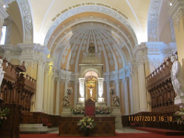 The altar in the Cathedral.