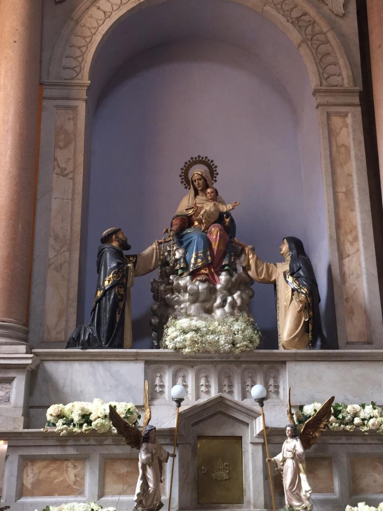 Iglesia de Santo Domingo: Statue of Mary and baby Jesus