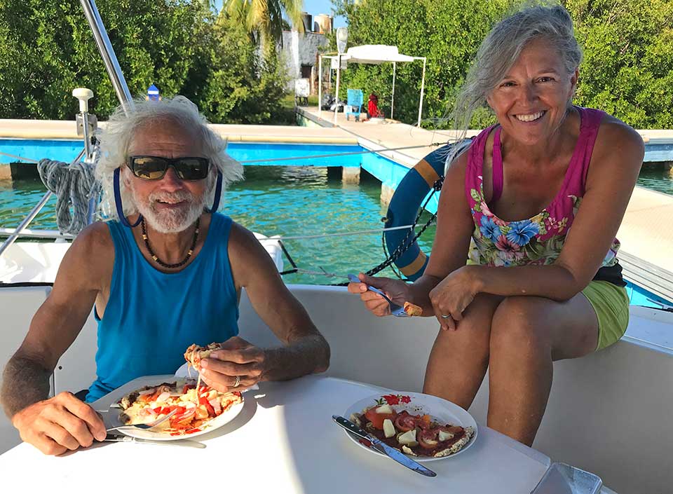 Early dinner at 4:30pm, Kirk & Heidi enjoying their mini pizzas with Capitana Teresa