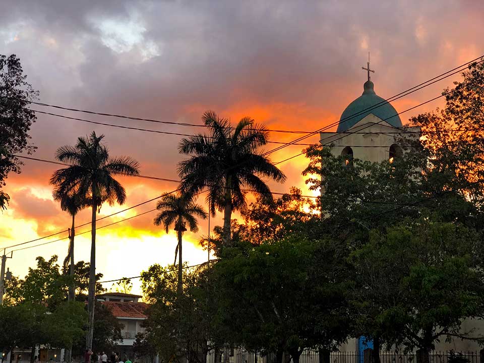Sunset over the town of Viñales as we said adios... we hope to be back again some day. The Valle Viñales was definitely the highlight of our trip to Cuba! 