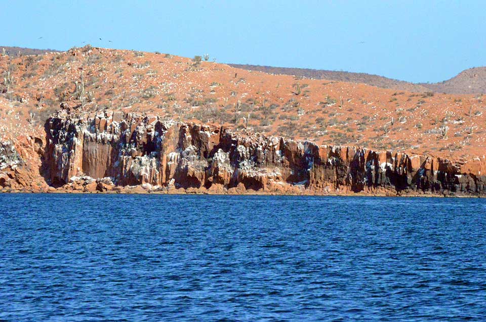 Bird guano capped rock pinacles on Isla Espirtu Santo, reminiscent of Bryce Canyon in winter.