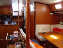 Saloon, Port side to compagnionway