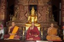Monks of Wat Phra Singh in Chiang Mai - Thailand - 03.04.2013