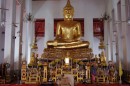 Buddah  of a temple in Bangkok  -  Thailand  -  27.03.2013