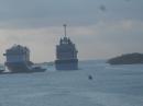 Nassau: Cruise Ship leaving with observation tower up