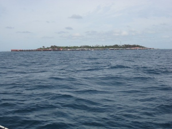 Approaching Mabul Island.