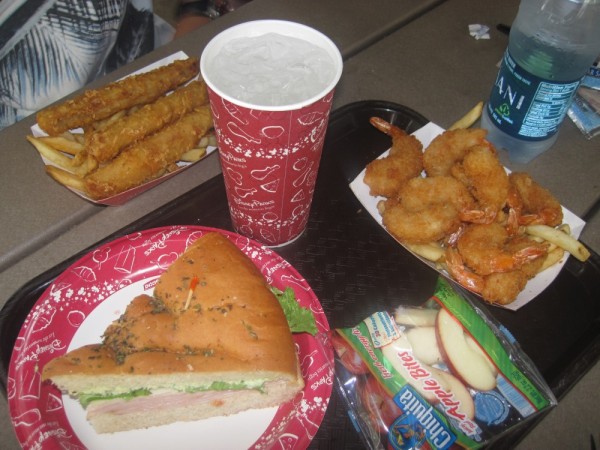 Fried combo of fish and shrimps. The turkey sandwich is the healty portion (mine). Disneyworld, FL