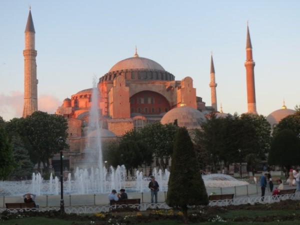 6 May: Hagia Sophia, previously a church then a mosque but now a museum, is situated directly across from the Blue Mosque... as first timers in the city we kept the 2 similar looking buildings clear in our mind by counting their respective minarets - Blue has 6; Hagia has 4.
