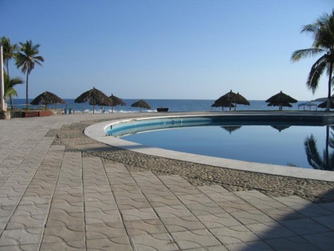 IMG_1816_1_1: Our own private pool, Ixtapa