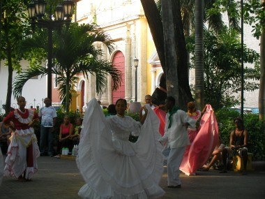Buskers performing Colombian dance piazza Cartagena