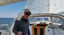 Fly Battles: Sailing downwind, Donna vs Flies